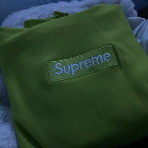Authentic Supreme Hoodie